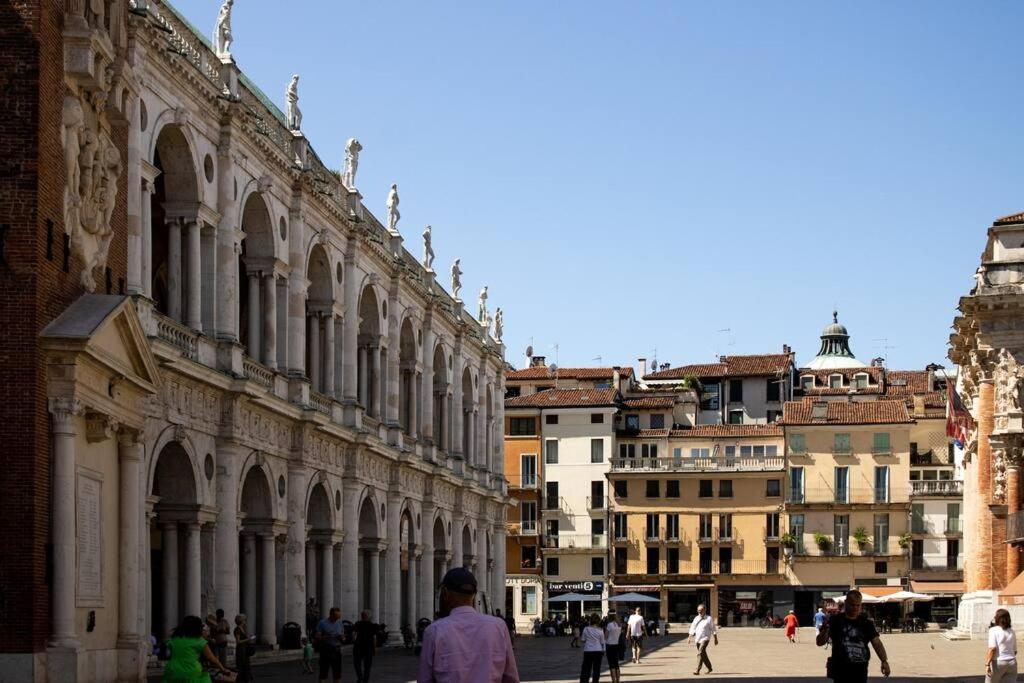 Altea'S Sweet Home In Piazza,Basilica Palladiana Vicenza Eksteriør billede