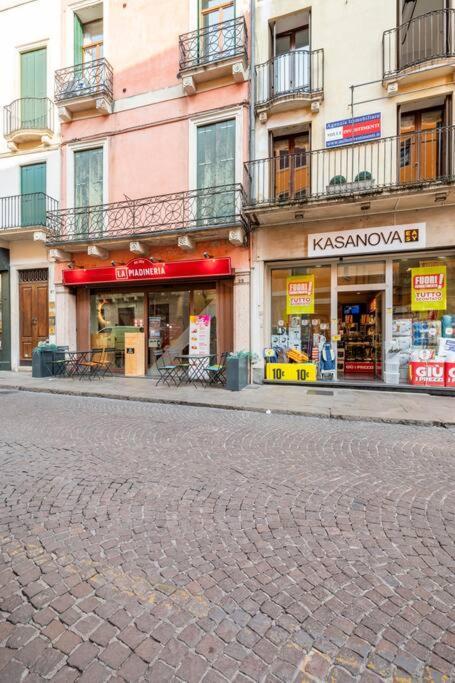 Altea'S Sweet Home In Piazza,Basilica Palladiana Vicenza Eksteriør billede