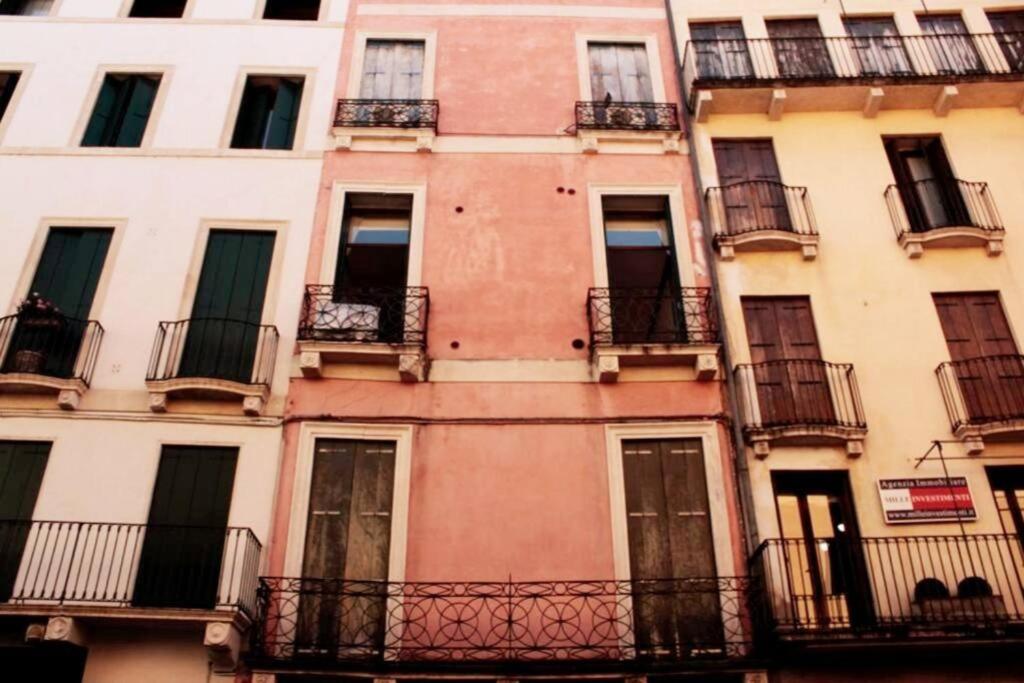 Altea'S Sweet Home In Piazza,Basilica Palladiana Vicenza Eksteriør billede